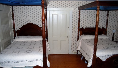 Deluxe Double Room, Multiple Beds (Clarissa)