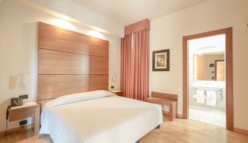 Double Room Single Use