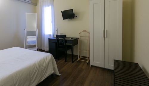 Deluxe Double Room Single Use