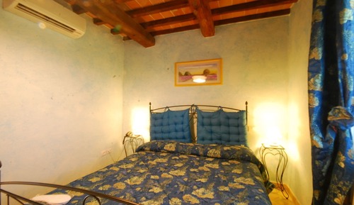 Single Room, Hill View