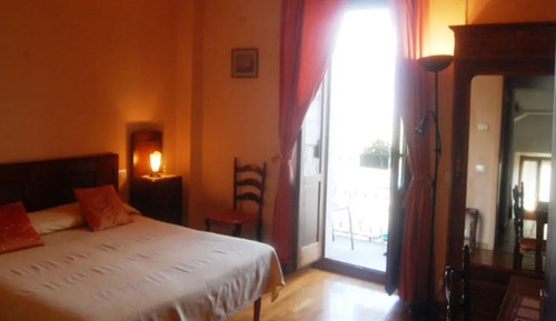 Single Room, Mountainside (with balcony)