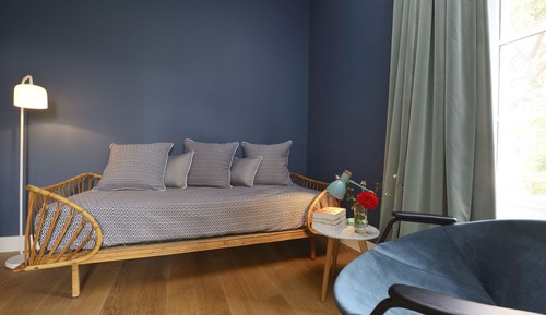 Junior Suite (Apollinaire)