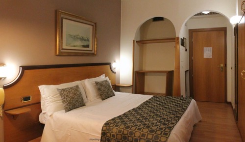 Classic Single Room