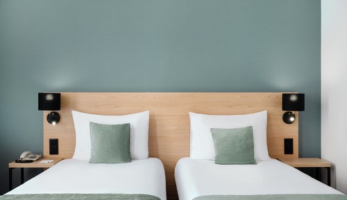 Deluxe Double or Twin Room