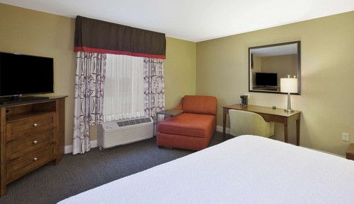 One king bed non smoking