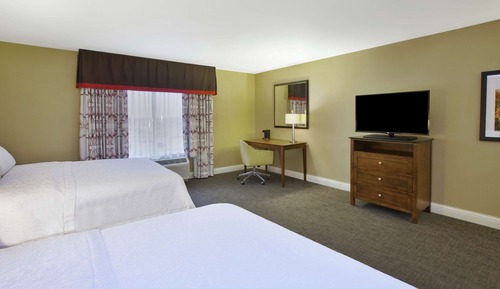 Room, 2 Queen Beds, Accessible, Non Smoking
