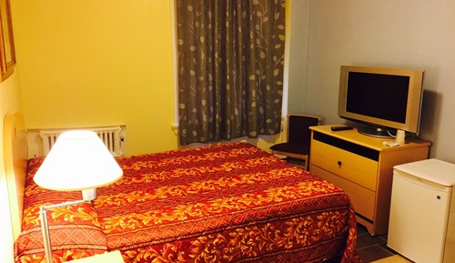 Standard Room, Shared Bathroom