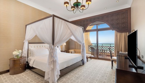 Royal Suite (Royal)