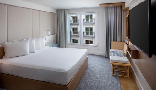King Bed Interior View