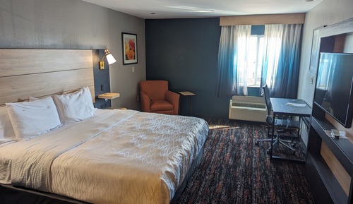 Room, 1 King Bed, Accessible, Non Smoking (Bathtub)
