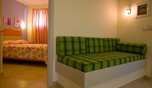 Superior Triple Room, Ground Floor