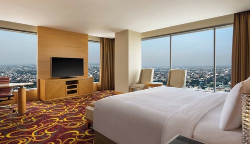 Executive Suite, 1 King Bed