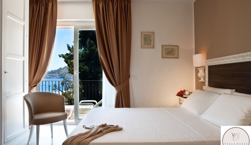 Penthouse, 2 Bedrooms, Jetted Tub, Sea Facing