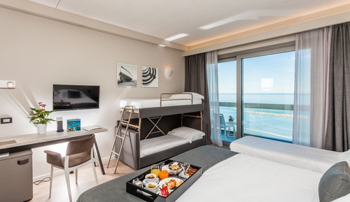 Family Quadruple Room, Sea View (4 Adults)