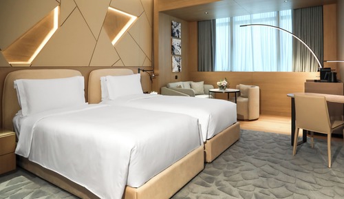 Deluxe Room (Twin Beds)