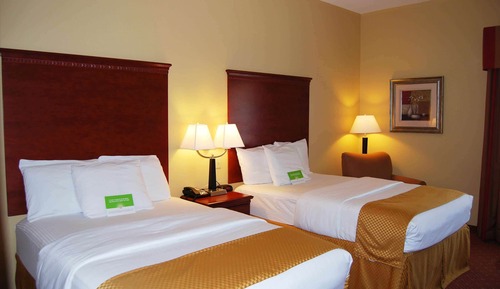 Room, 2 Double Beds, Accessible, Non Smoking (Tub with Grab Bars)