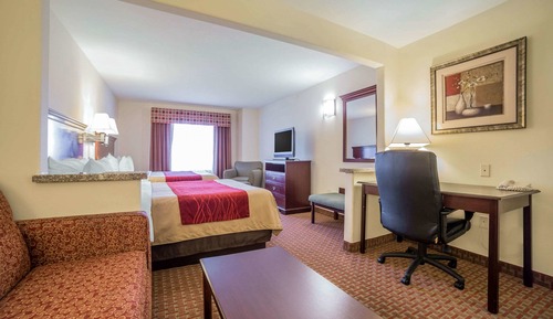 Suite, 2 Queen Beds, Non Smoking