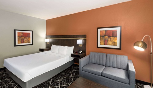 Deluxe Room, 1 King Bed, Non Smoking