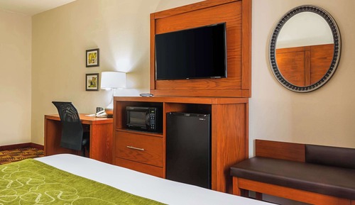 Suite, 1 King Bed, Non Smoking