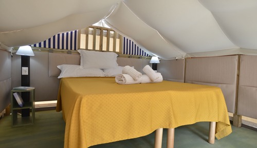 Tent (Lodge Airsuite - No WiFi)