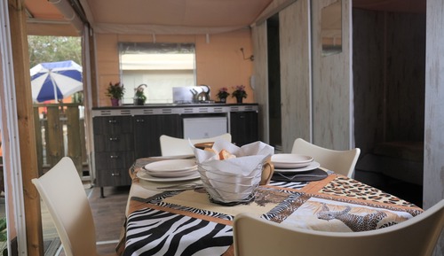 Tent (Lodge Sun - No WiFi)