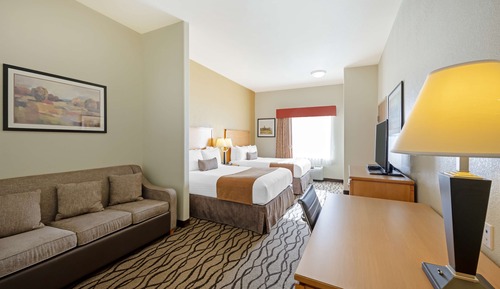 Suite, 2 Queen Beds, Accessible, Non Smoking