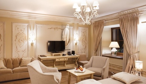 Apartment (Lux)