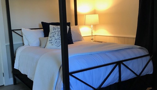 Deluxe Room, 1 Queen Bed, Mountainside