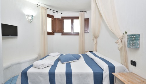 Family Suite for 2 adults and 2 children