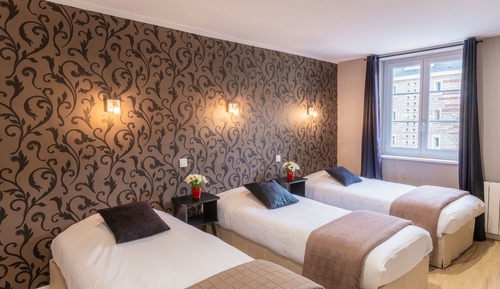 Triple Room