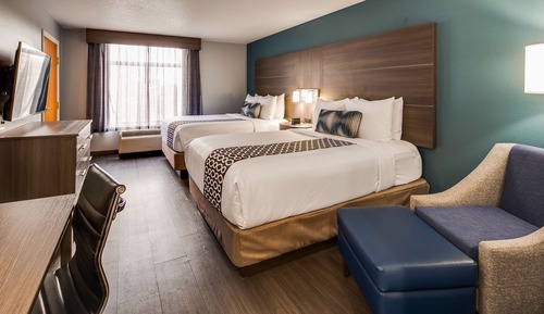 Standard Room, 2 Queen Beds, Non Smoking, Refrigerator & Microwave (Pet Friendly)