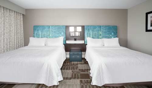 Room, 2 Queen Beds, Accessible, Non Smoking