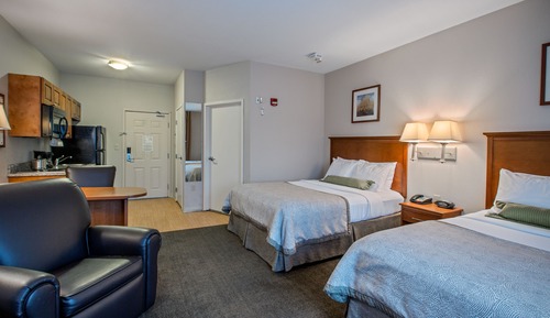 Studio Suite, 2 Queen Beds, Accessible (Communications)