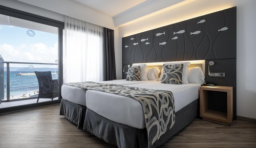 Double Room, Balcony, Sea View