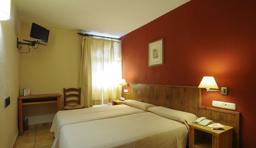 Triple Room (for 2 adults and 1 child)