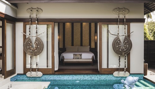 Lagoon Pool Villa