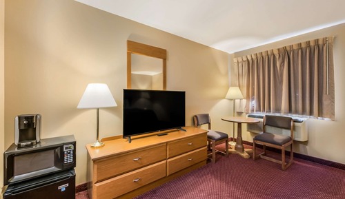 Room, 1 King Bed, Accessible, Non Smoking (No Pets Allowed)