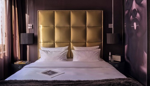 Superior Room, 1 Queen Bed, Non Smoking, City View