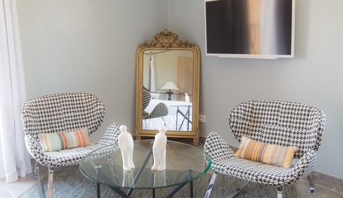 Luxury Room