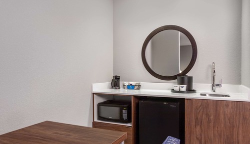 Suite, 1 King Bed