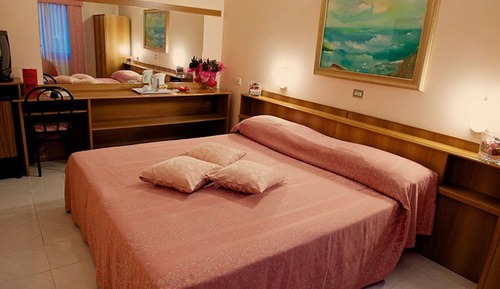 Double Room Single Use