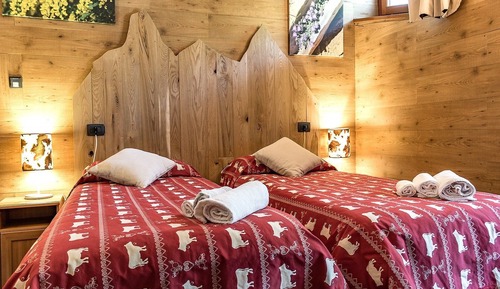 Double or Twin Room (second floor)