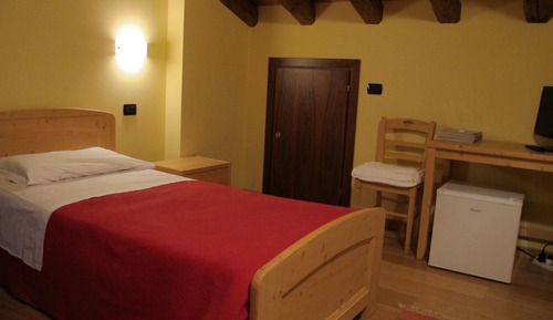 Comfort Single Room