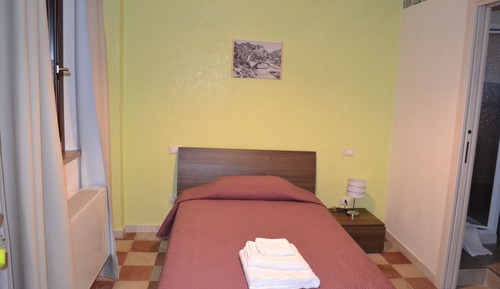 Single Room