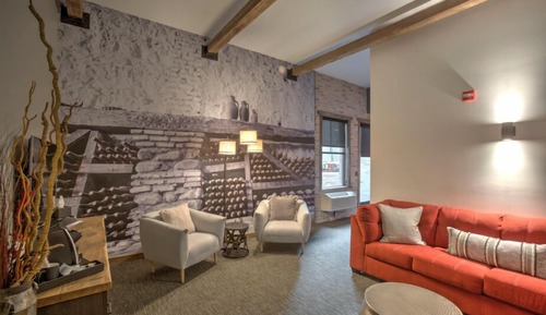 Standard Studio, 1 King Bed, Accessible