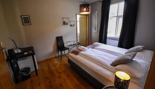 Family Quadruple Room, Private Bathroom (Big)