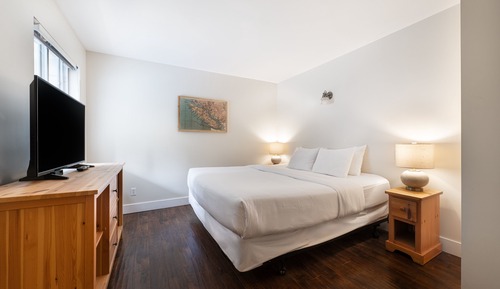 Superior Room, 1 King Bed, Refrigerator & Microwave
