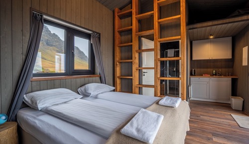 Deluxe Cabin