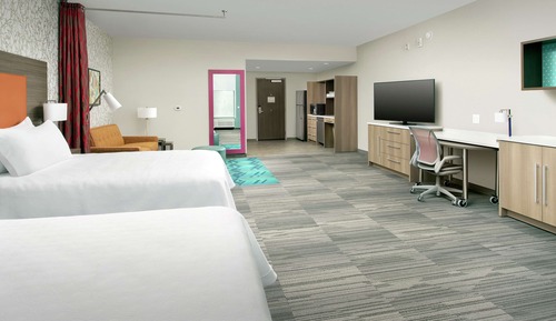 Studio, 2 Queen Beds, Accessible, Bathtub