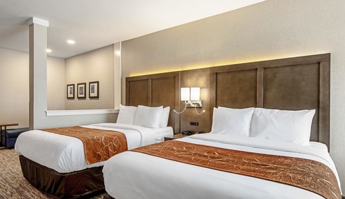 Suite, 2 Queen Beds, Accessible, Non Smoking